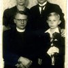Ks. Paweł z Pawłem Ścierskim i jego rodzicami